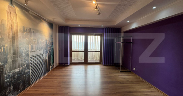 Apartament cu 2 camere ultracentral in Simeria, 61mp