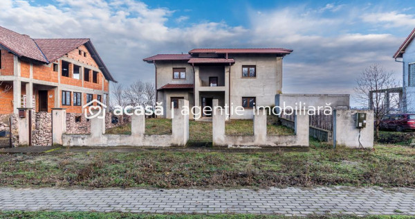 Casă spatioasa, construcție nouă &ndash; Zimandu Nou Teren...
