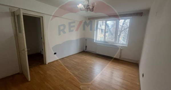 Apartament 2 camere b dul Garii