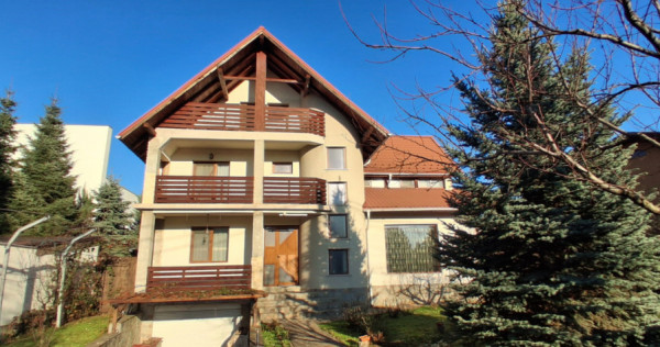 Vilă individuală S+P+1E+Pod | 4 dormitoare | Teren 698 mp