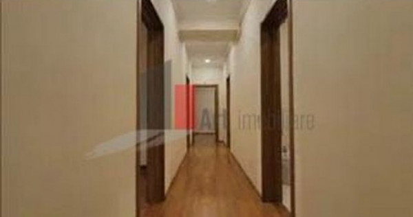 V&acirc;nzare apartament 3 camere cu centrală Șos. Giurgiulu...