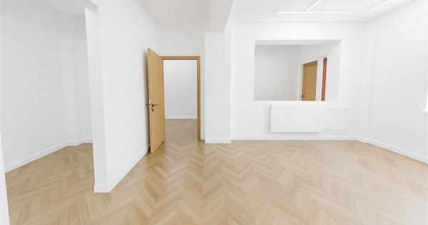 Rezidential Investitional: apartament 2 camere si garaj pro