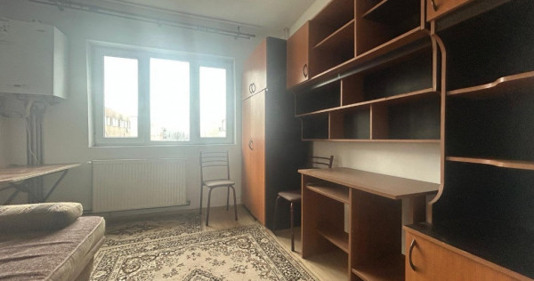 Camera de camin cu baie si bucatarie, zona Tractorul!