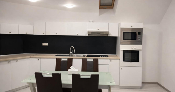 Apartament 2 camere Brasovul Vechi, la 5 minute de Piata Sfa