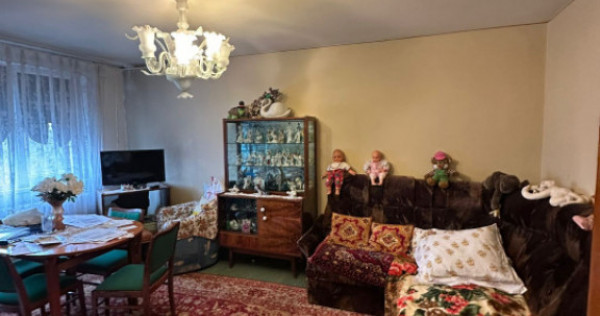 Apartament de vanzare - Bulevardul 1 Decembrie 1918 - Bloc a