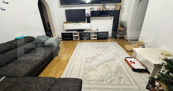 Apartament 3 camere, 64 mp, zona G. Enescu.