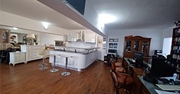 Otopeni- Therme Afacere La Cheie Hala Showroom