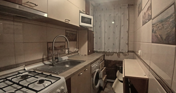 Apartament cu 3 Camere in George Enescu