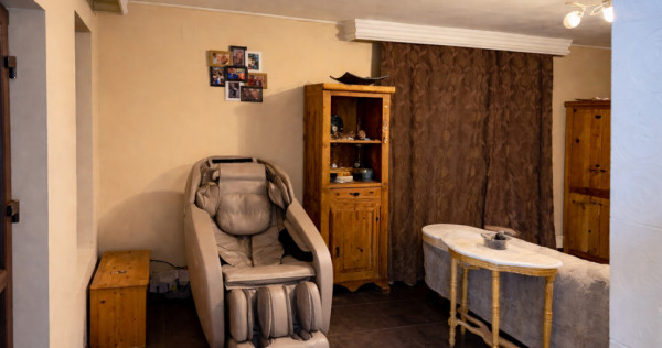 V&acirc;nd casă &icirc;n Malu Roșu !