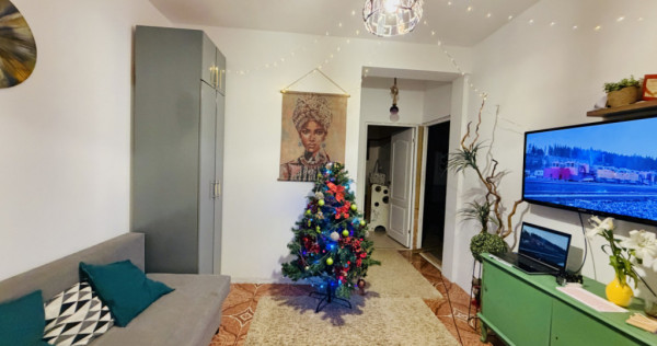 Apartament 3 camere in vila Giulesti zona linistita și curt