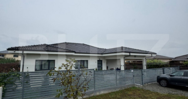 Casa pe un singur nivel finisata mobilata si utilata 120 mp