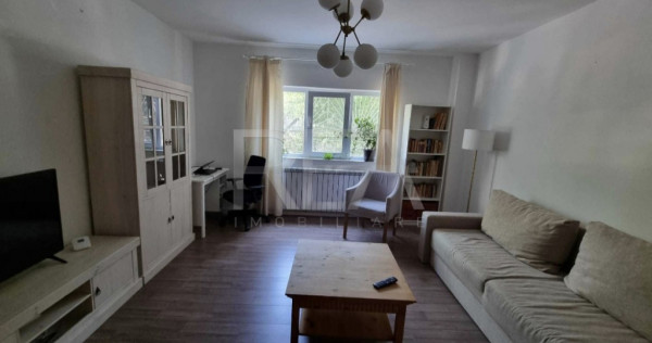 2 camere, P/8, bloc 1986, centrala, 61 mp-Sebastian