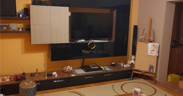 Decomandat cu Centrala Torontalului