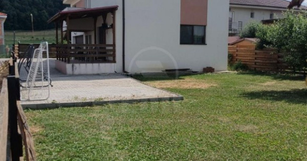 Casa individuala la intrare in Gilau