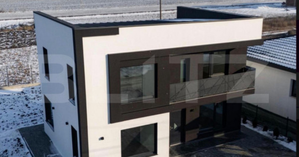 Casă modernă, finisaje premium, teren 7.8 ari, Ipotesti