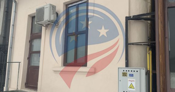 Casă ultracentrală, stradală &ndash; ideală pentru birour...