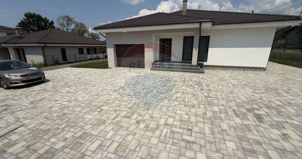 Casă modernă la cheie &icirc;n Baia Sprie &ndash; 892 mp teren