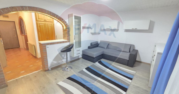 Apartament cu 3 camere &icirc;n zona Ultracentral Salonta