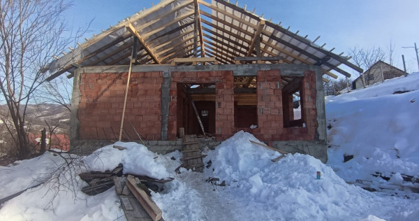 Baia Sprie,casa semifinisata