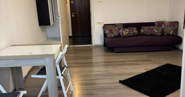 Garsoniera zona ASTRA