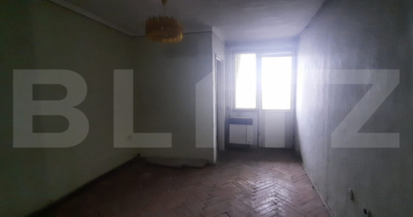 Garsoniera de vanzare, 24 mp, zona Ostrovului Satu Mare