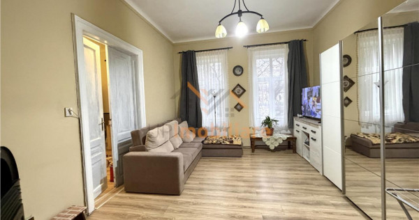 APARTAMENT CU 2 CAMERE | DE VANZARE | ULTRACENTRAL | ORADEA