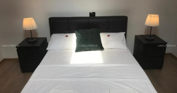 Apartament 3 camere, decomandat - zona Centrul Istoric