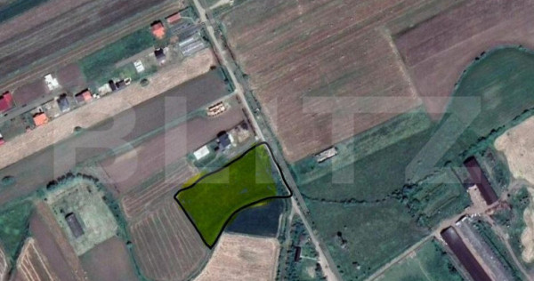 Teren intravilan de vanzare, 7020 mp, in Decebal