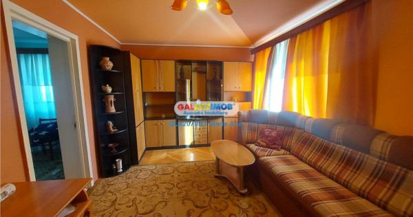 Apartament 3 camere de , zona Unirii, cu boxa!