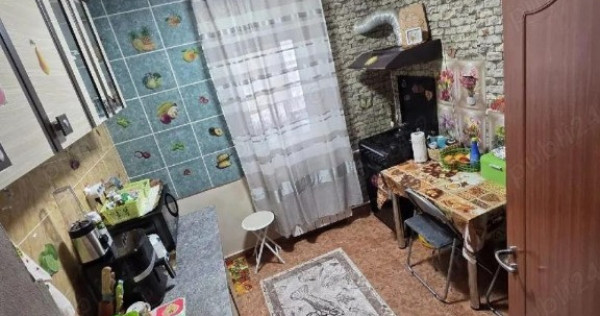 Dacia, decomandat, 2 camere, apartament de vanzare