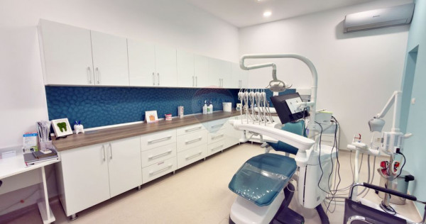 Cabinet stomatologic complet echipat, de &icirc;nchiriat &icirc;n c...