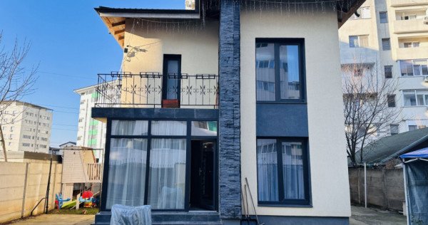 Vila cocheta, individuala, 156 mp construiti, 405 mp teren R