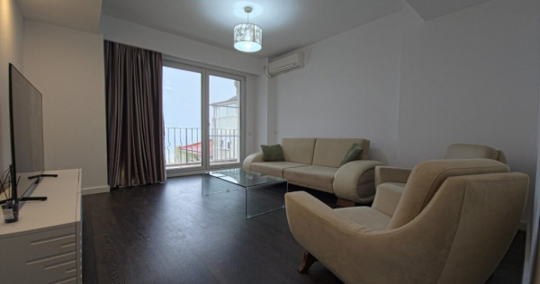 Centru Neversea apartament 3 camere decomandat vedere mare