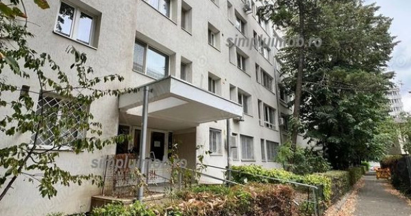 Spatios Metrou Dristor 350 metri