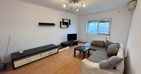 Apartament 3 camere de vanzare, situat in zona Tomis III