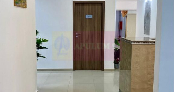 Spatiu 5 camere, stradal, langa Mall Prosper, Utilitati I...