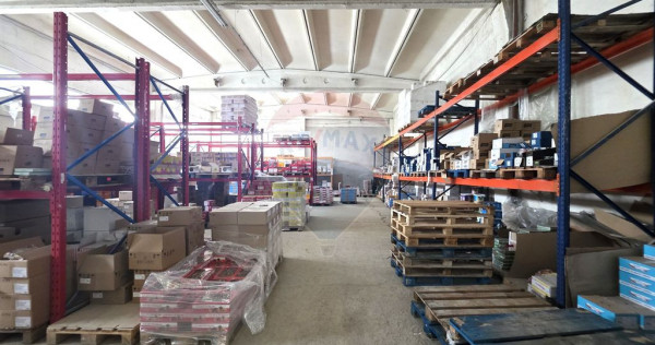 &Icirc;nchiriere hala industrială, depozit, birouri &icirc;n Braș...