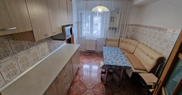 Apartament 3 camere Noua bloc vilă