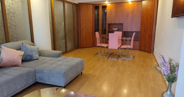 Apartament 3 Camere Zona Centrala