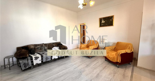 Spatiu comercial sau locuinta, ultracentral Ploiesti