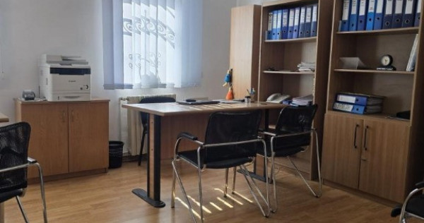 Centru, spatiu pentru birouri, 55mp, gaze, inchirieri Constanta