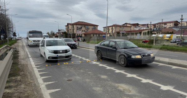 Casa si spatiu comercial, Valea Lupului, la strada