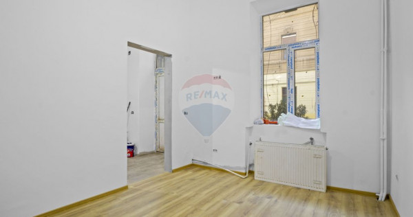Apartament cu 2 camere de v&acirc;nzare &icirc;n zona Ultracentral,...