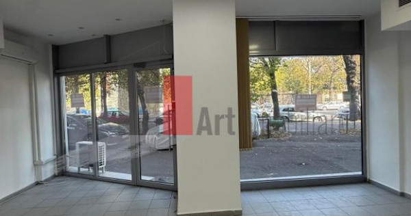 Spatiu comercial de inchiriat in zona Mihalache/Domenii/T...