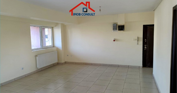 Spațiu comercial versatil de &icirc;nchiriat &ndash; Parter - Calea Moinești! CE15