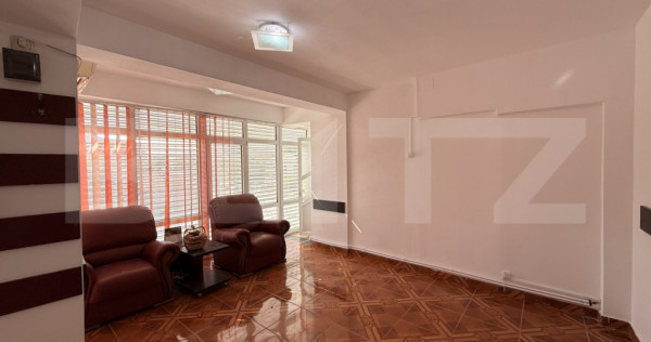 Spațiu comercial P + E + M, 308 mp utili, zona Medicina Vec