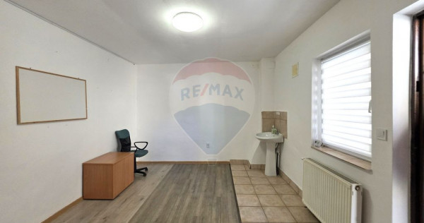 &Icirc;nchiriere spațiu de birou sau cabinet, Centrul Civic, ...