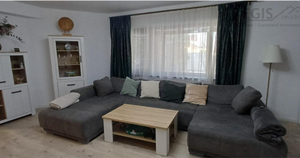 Apartament 4 camere cu curte proprie,la casa