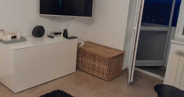 Piata Alba Iulia, garsoniera mobilata si utilata