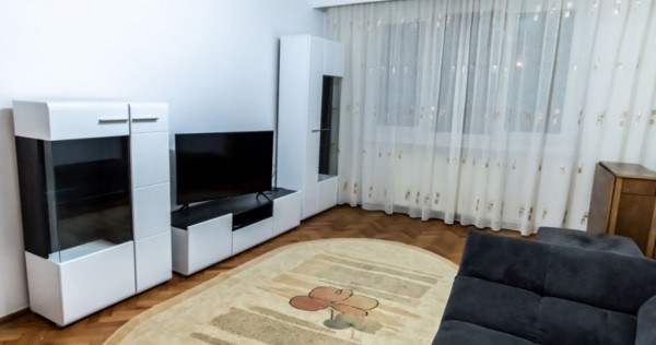 Apartament 3 camere, 63 mp, zonă Centru